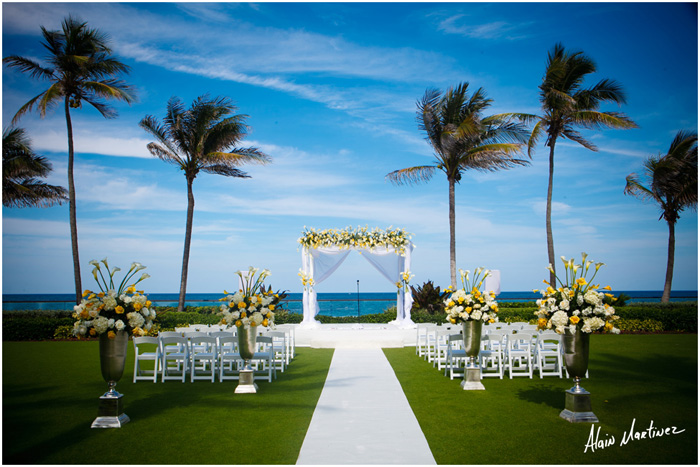 Host Your Destination Wedding in Paradise