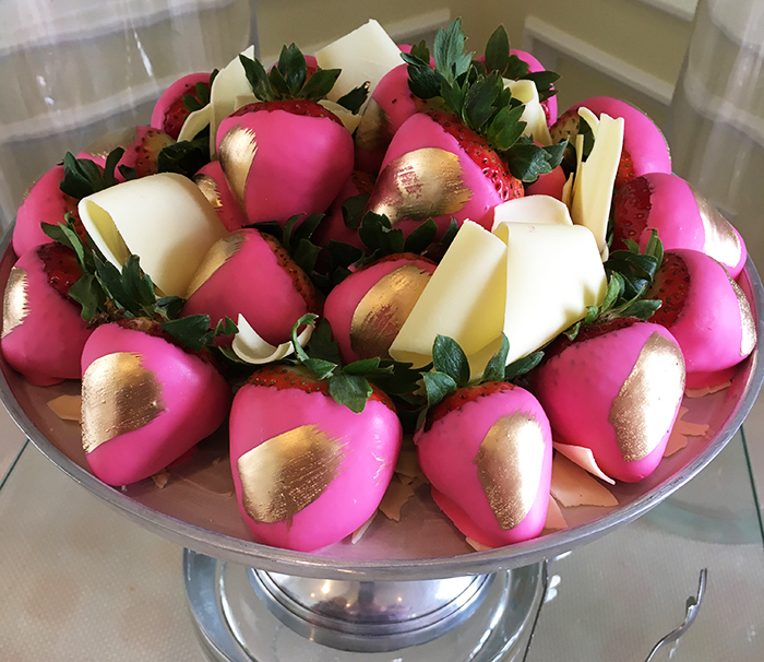 Baby Shower Bliss: Pink Chocolate Covered Strawberries