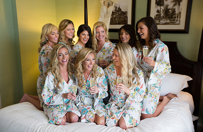 Wedding Day Must-Have: Bridesmaid Robes